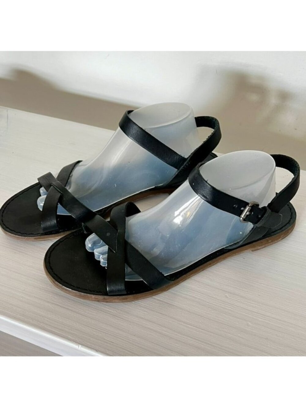 Madewell Black Leather Crisscross Sandals Ankle Strap Size 7 Boho Minimalist - Picture 2 of 8